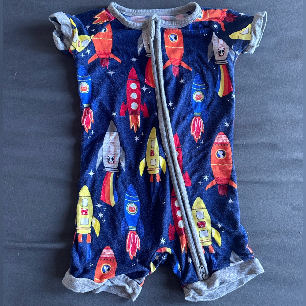 Little Sleepies Space Explorer shorty zippy 6-12 m